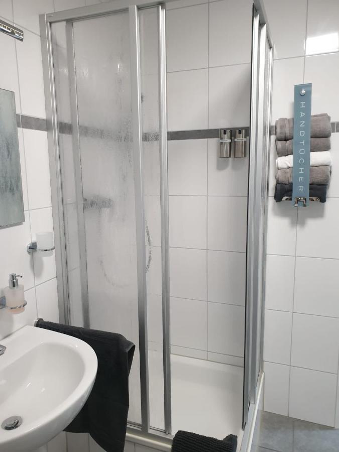 Bataver Neuss Esterno foto