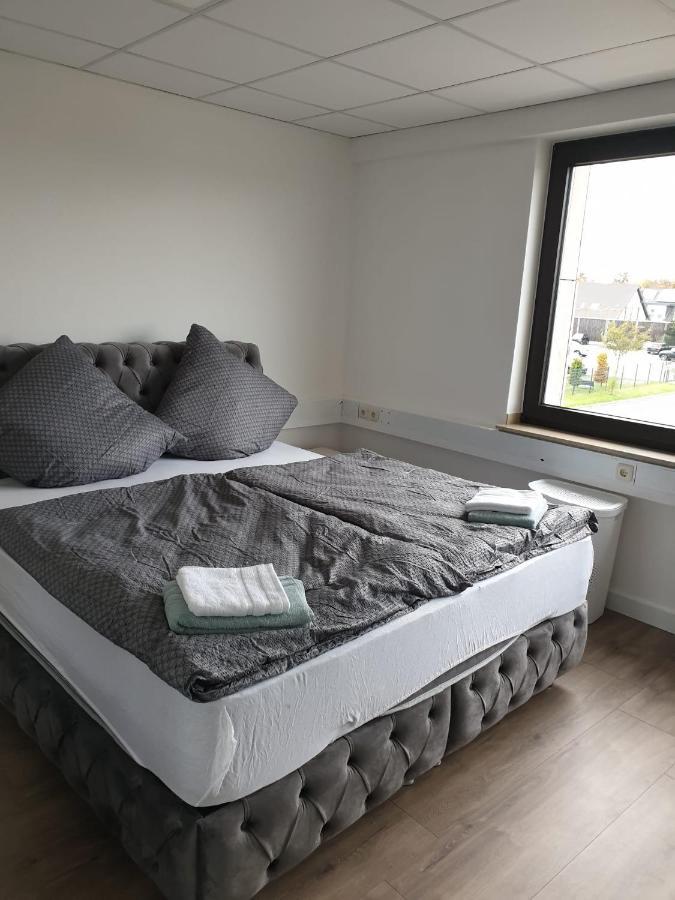 Bataver Neuss Esterno foto